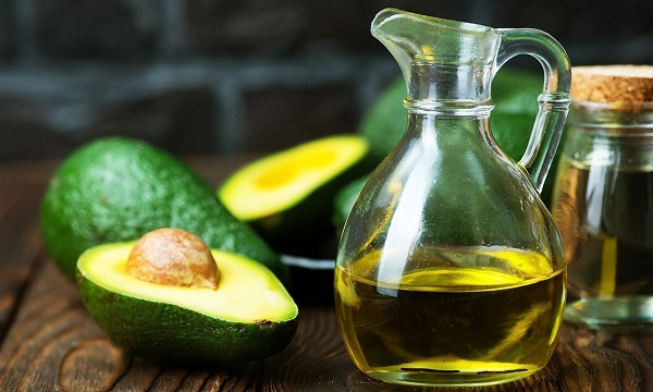 Avocado benefici per pelle e capelli